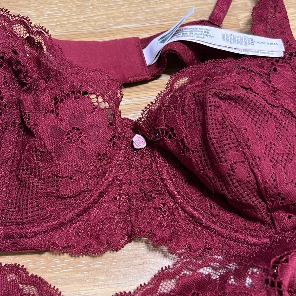 Victoria’s secret Dare to dream uplift Burgundy Lace balconette Teddy size L